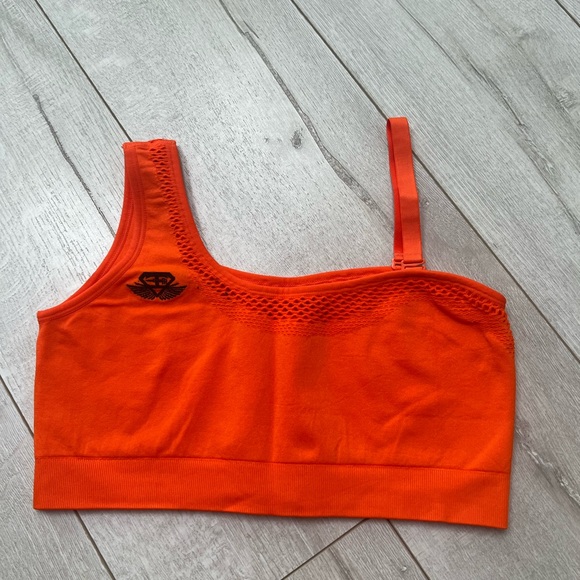 Body Engineers Vibrant Orange Seamless Sports Bra with Scoop Neckline - Picture 1 of 2